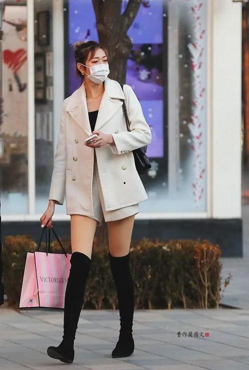 肉色丝袜爱福利在线观看